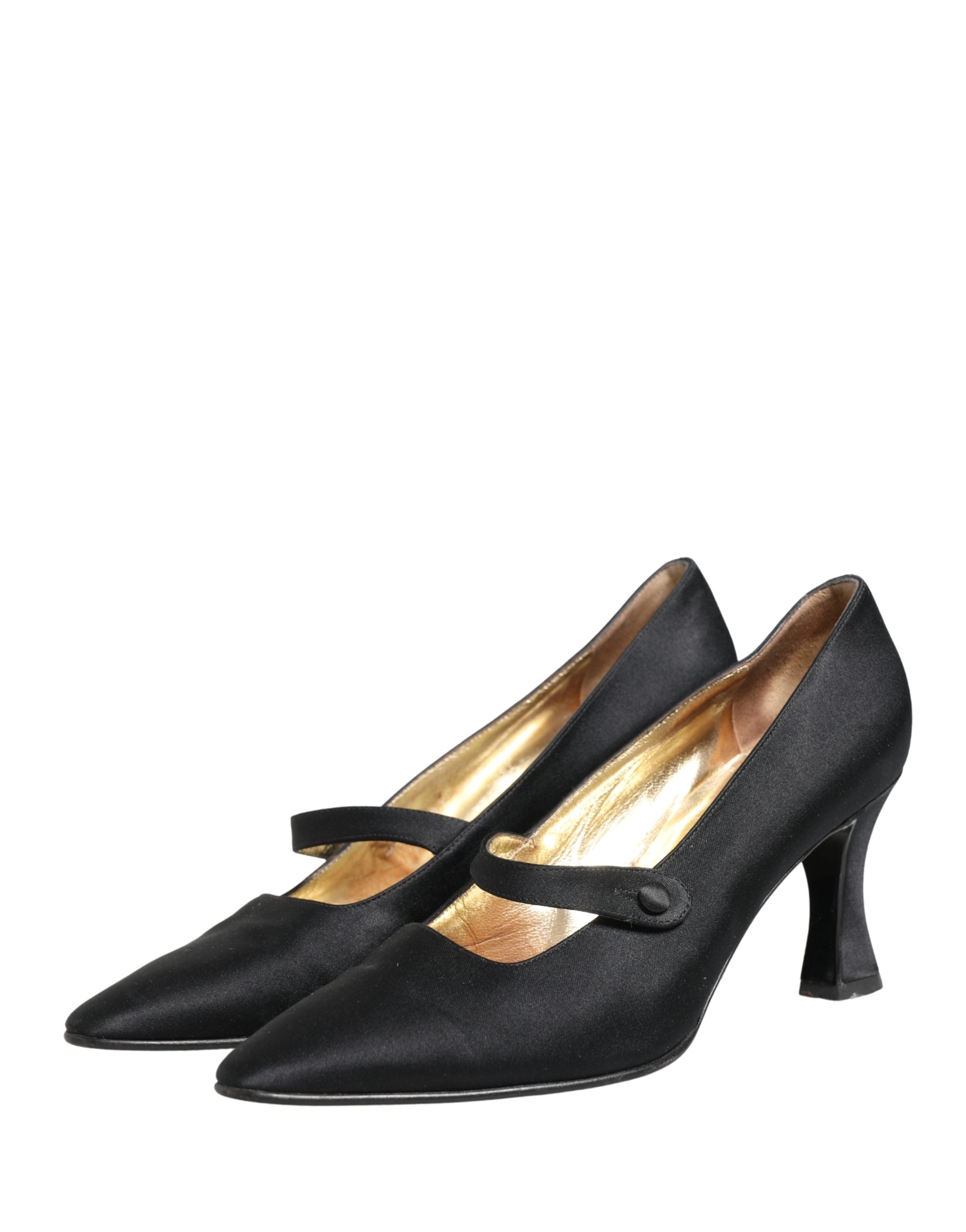 Chaussures Dolce & Gabbana en satin noir style Mary Jane avec boucle élégante et talon moyen, vues de face.