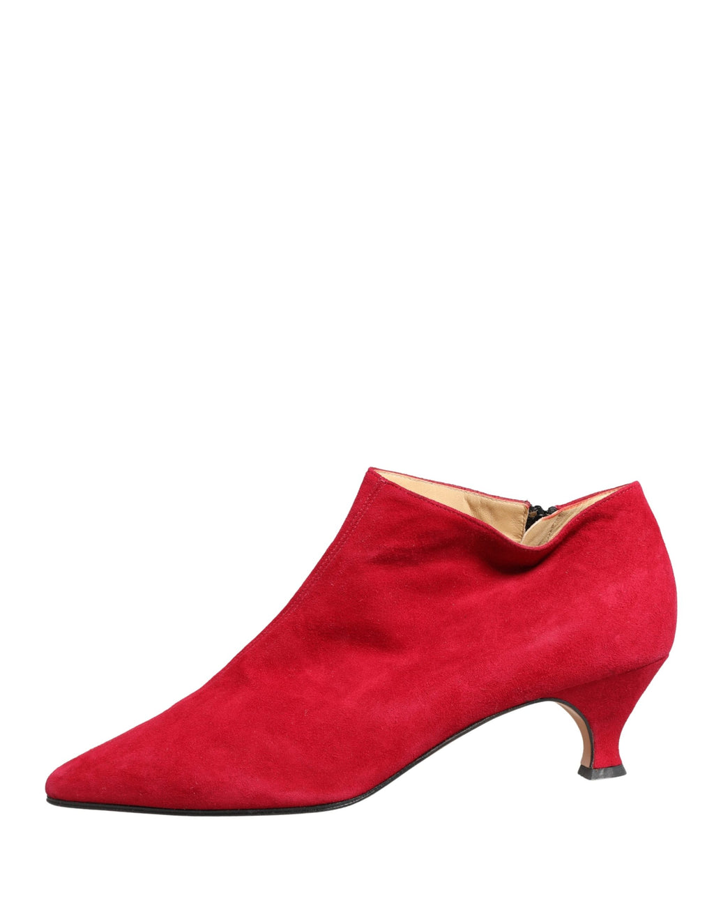 Bottes rouges en daim pour la cheville de la marque Dolce & Gabbana, élégantes et classiques.