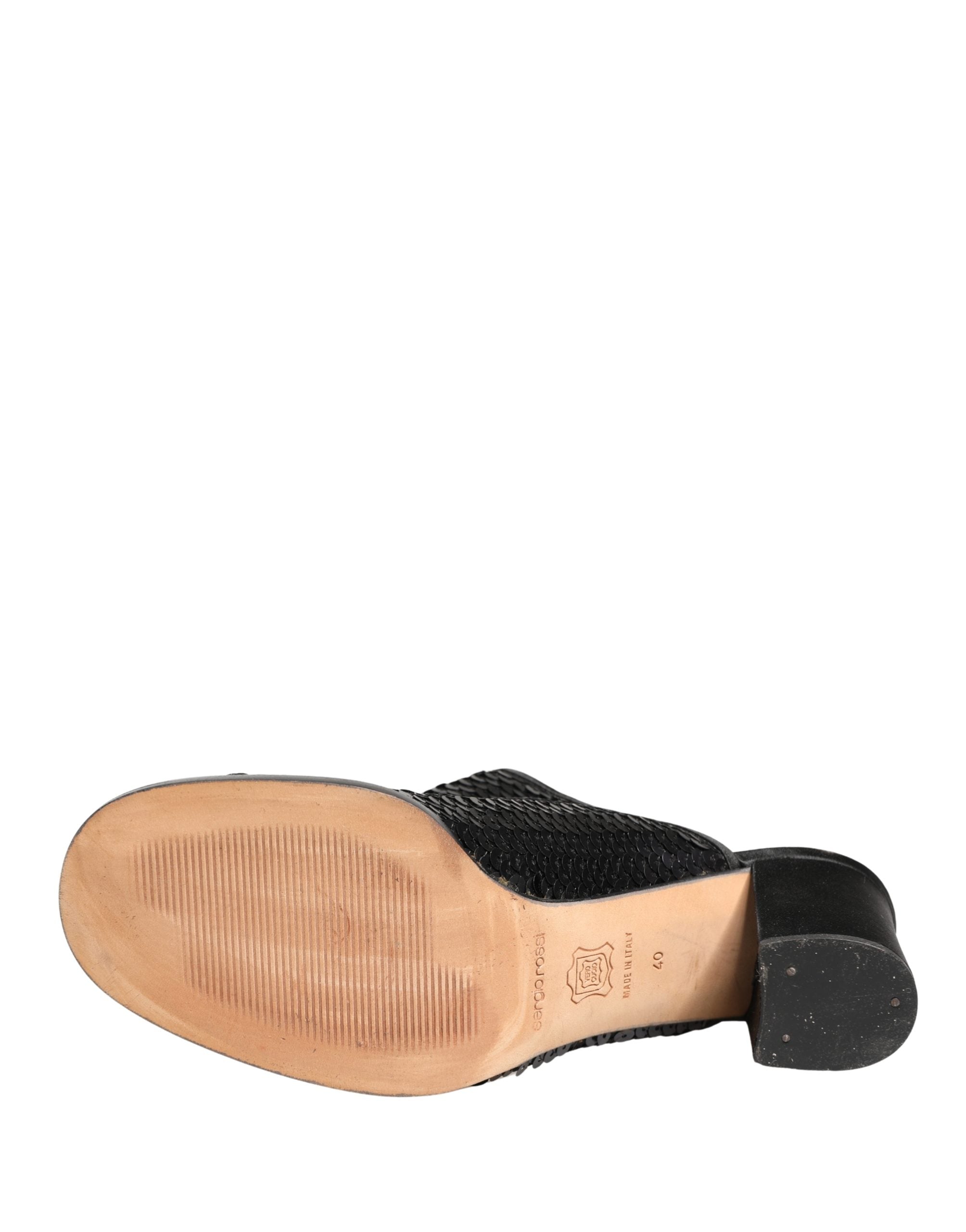 Chaussures mules Dolce & Gabbana noires avec sequins brillants, élégantes et sophistiquées, vues de côté.