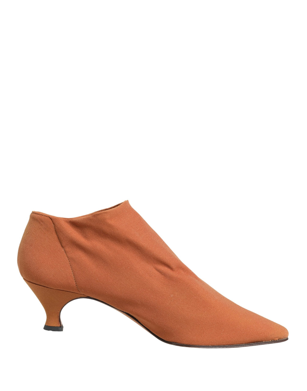 Bottes ankle en daim marron Dolce & Gabbana avec talons, style élégant et sophistiqué, vue de face sur fond blanc.