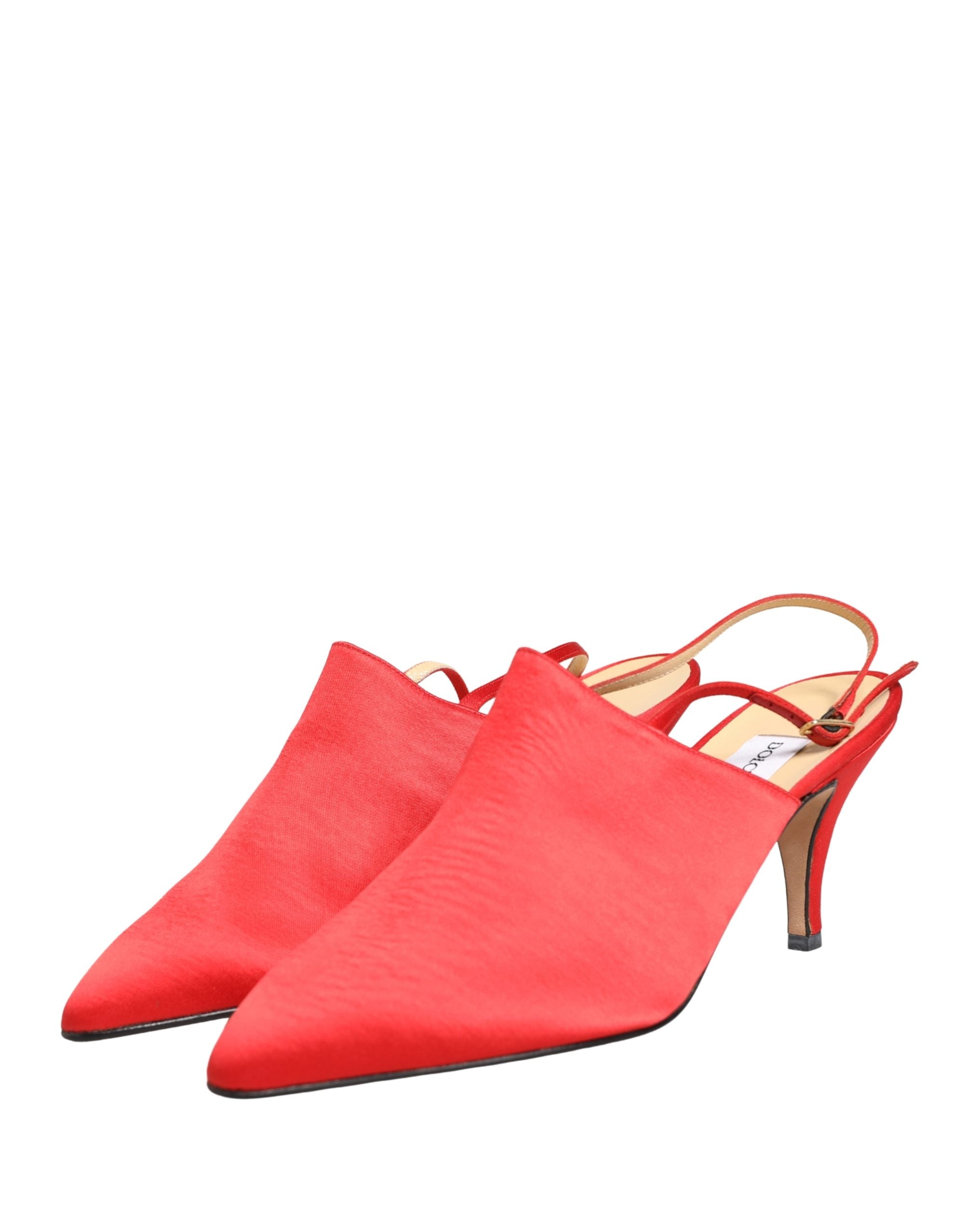 Chaussures à talons rouges en daim Dolce & Gabbana, sandales à talons slingback élégantes et sophistiquées.
