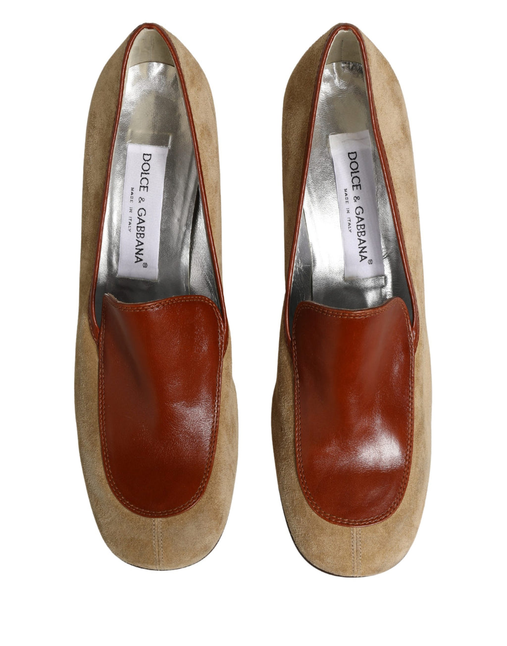 Chaussures à mocassins en cuir et daim beige Dolce & Gabbana avec talons blocs, élégantes et confortables.
