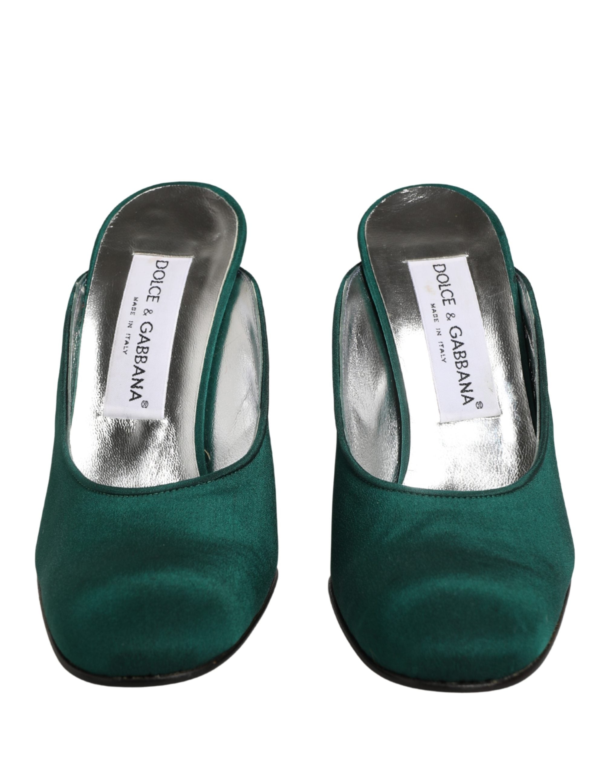 Chaussures à talons hauts en cuir suédé vert de Dolce & Gabbana, élégantes et sophistiquées.