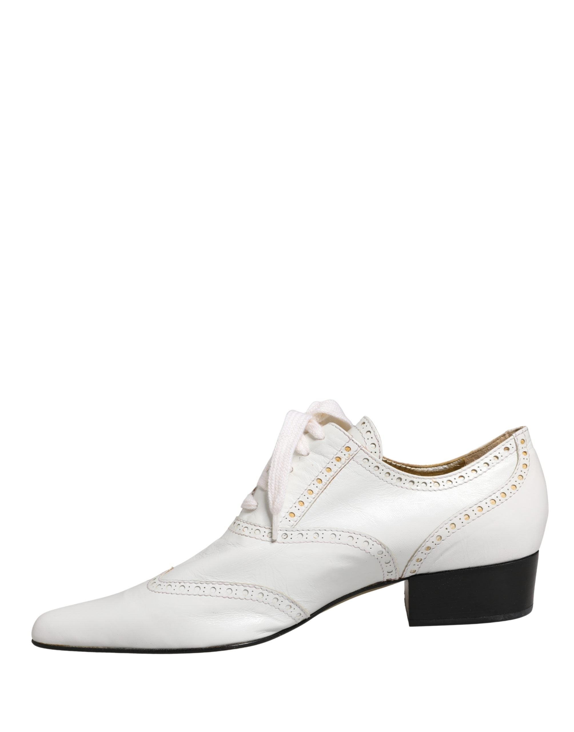 Chaussures brogues en cuir blanc Dolce & Gabbana, chaussures Oxford à lacets élégantes pour homme.