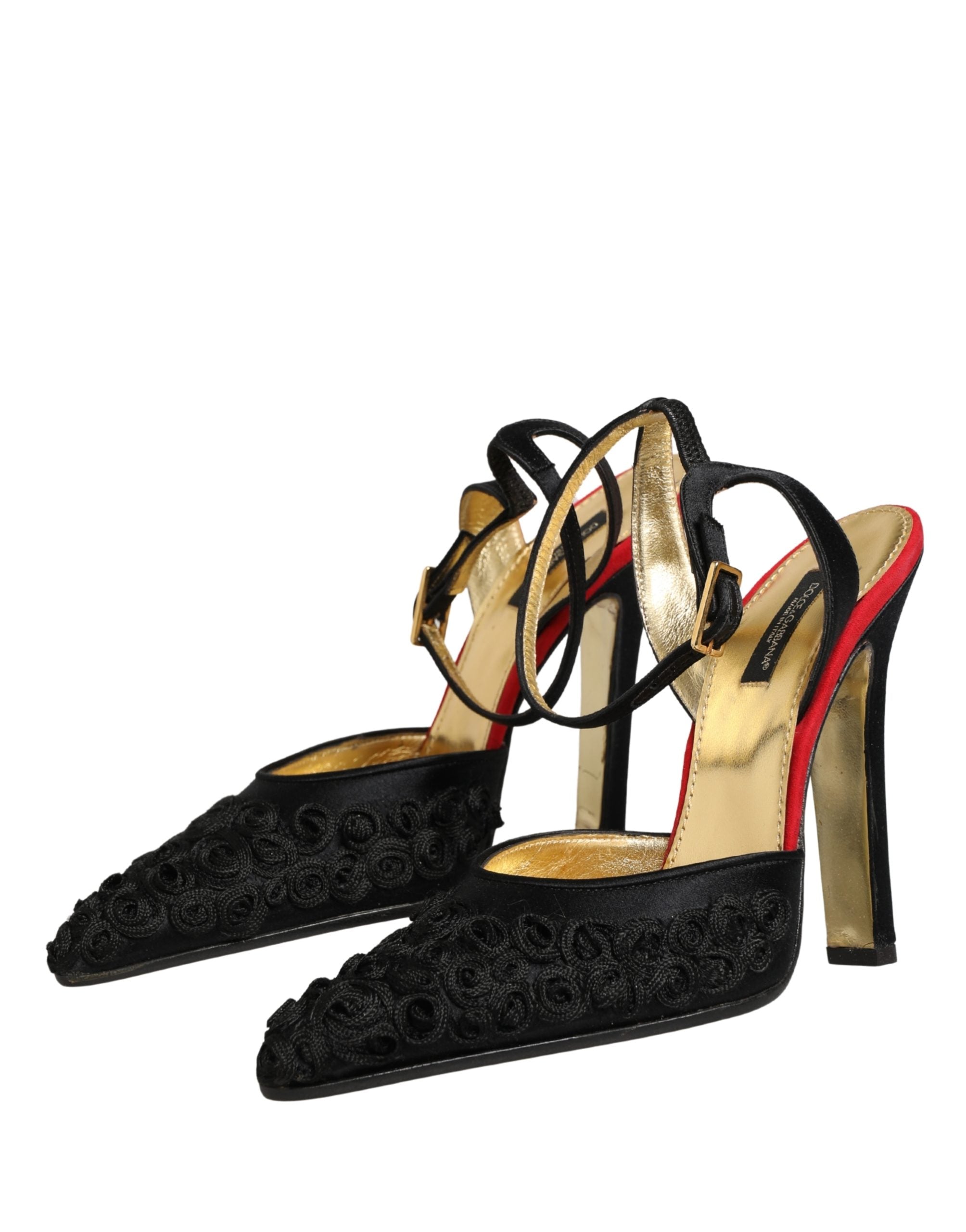 Sandales à talon noir en satin floral Dolce & Gabbana avec bride à la cheville, élégantes et raffinées.