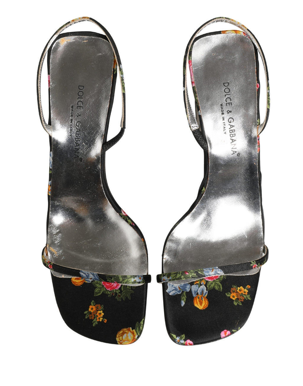 Sandales à talons Dolce & Gabbana noires et argentées avec motifs floraux, style élégant et sophistiqué.