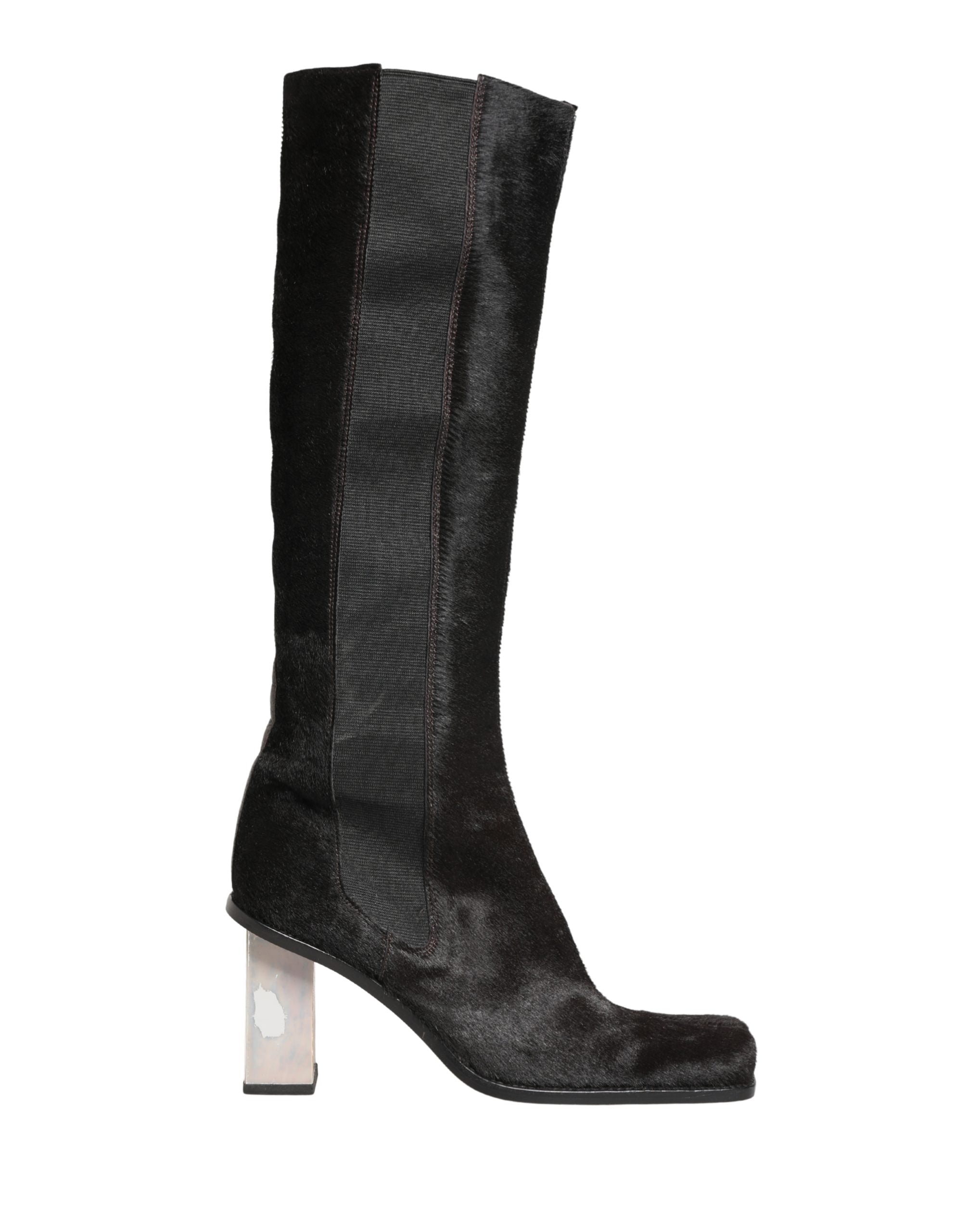Bottes hautes en daim noir de Dolce & Gabbana, chaussures élégantes en cuir pour femme, avec une finition raffinée.