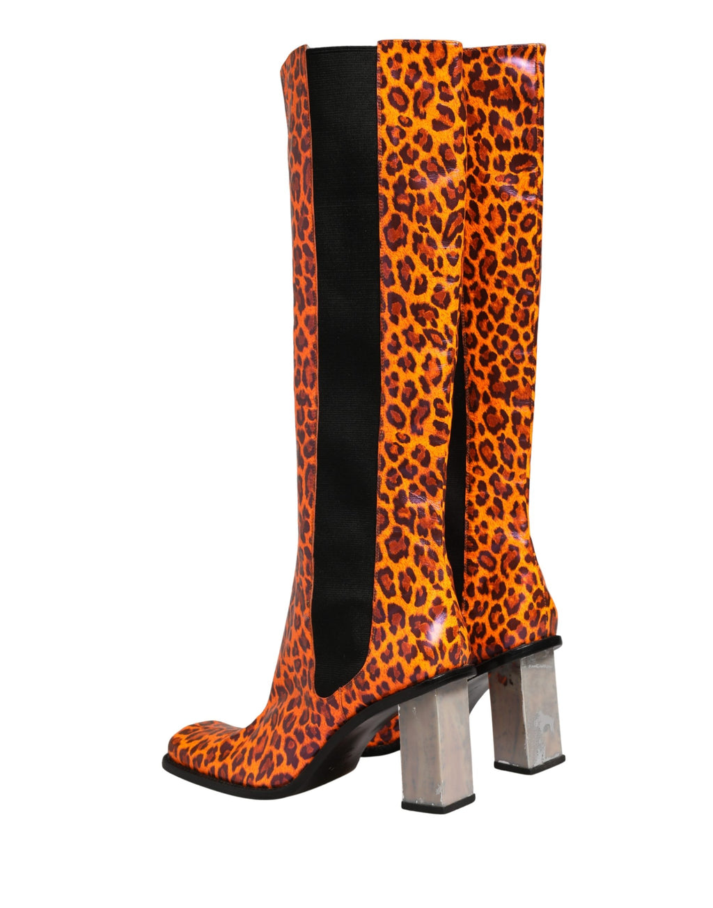 Bottes en cuir marron à imprimé léopard Dolce & Gabbana, cuissardes élégantes, avec talons et finition sophistiquée.