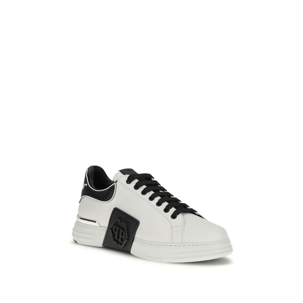Chaussures basses en cuir de veau blanc Philipp Plein Bos Taurus, sneakers sport élégants pour homme.