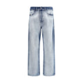 Jeans bootcut en coton bleu de la marque Diesel, vue de face, avec poches et détails classiques.
