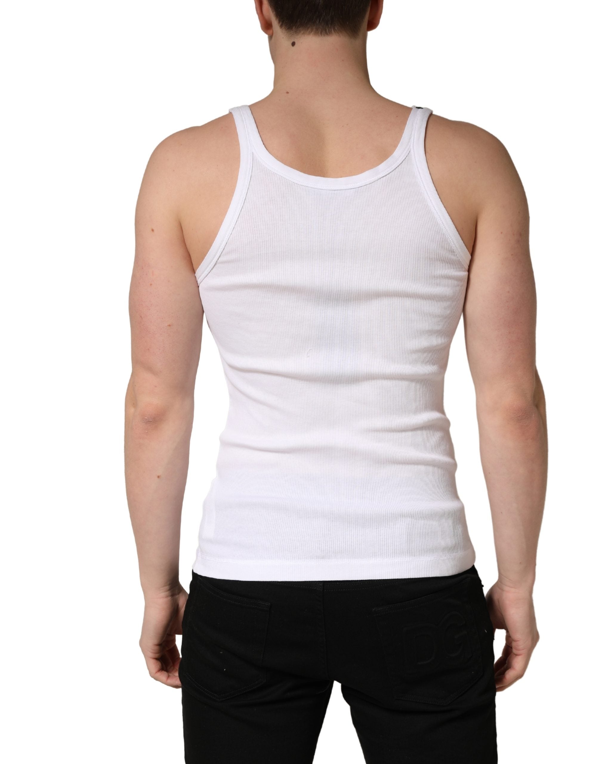T-shirt sans manches en coton côtelé blanc de Dolce & Gabbana, vue rapprochée du tissu et du design élégant.