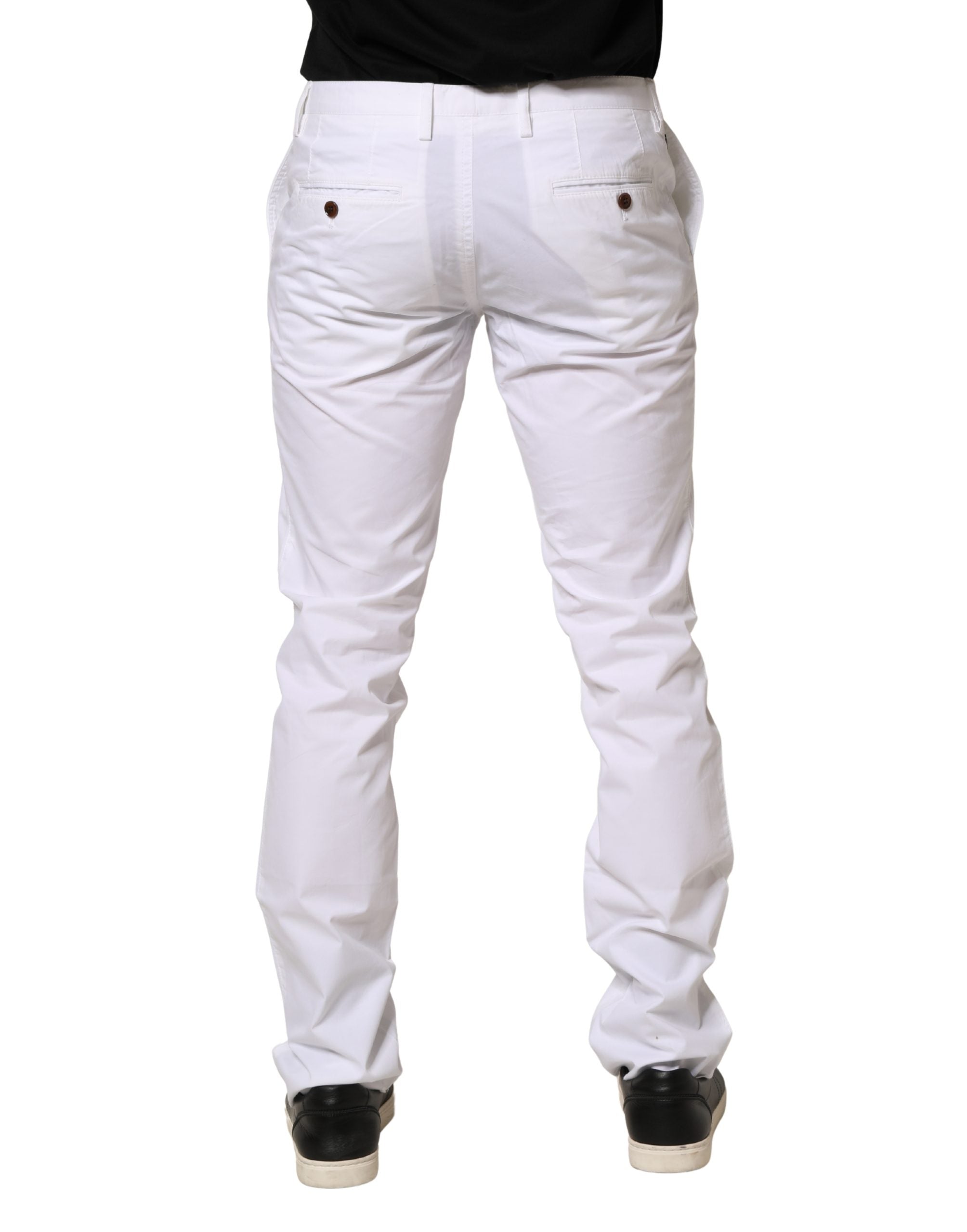Pantalon chino skinny blanc à taille moyenne Hugo Boss, pantalon décontracté pour homme, look élégant et moderne.