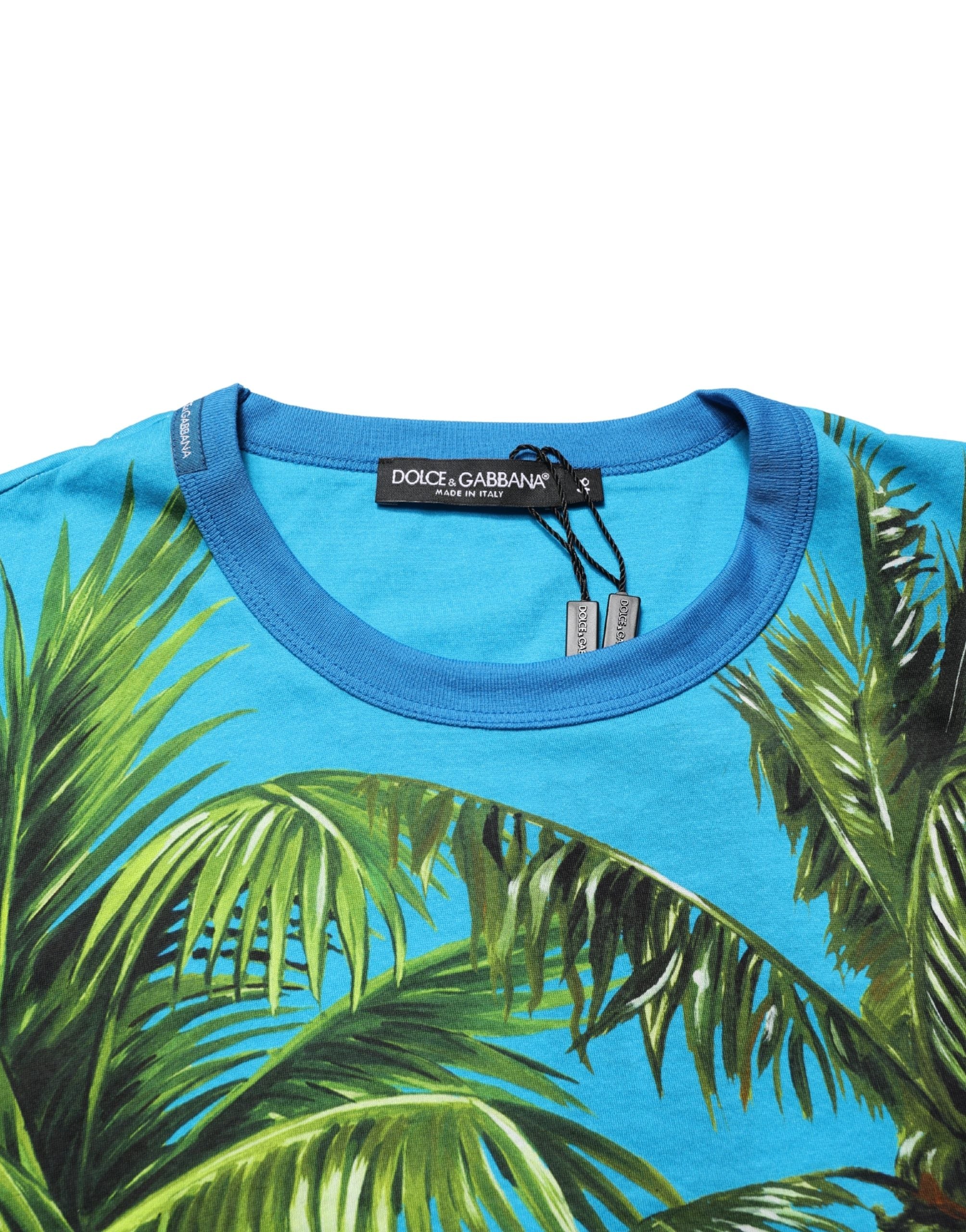 T-shirt en coton à col rond Dolce & Gabbana avec motif palmier bleu, impression tropicale, style décontracté.