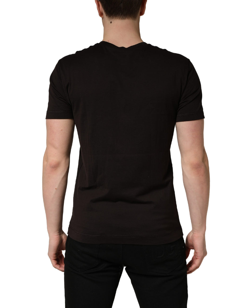 T-shirt homme à col rond Dolce & Gabbana brun avec logo brodé, style décontracté et élégant.