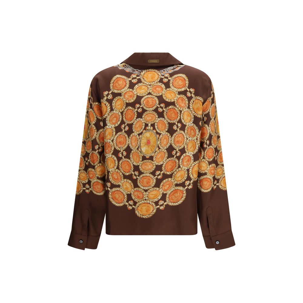 Chemise en tissu marron avec motif Versace, style élégant et design sophistiqué, vue de face.