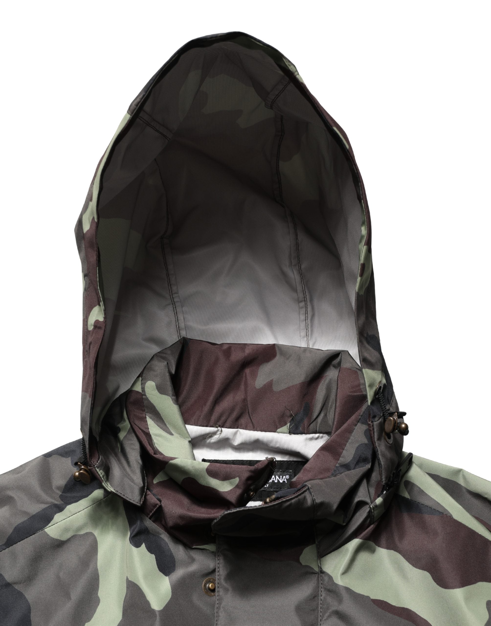 Veste bomber camouflage multicolore à capuche Dolce & Gabbana, style urbain avec motifs colorés et design tendance.