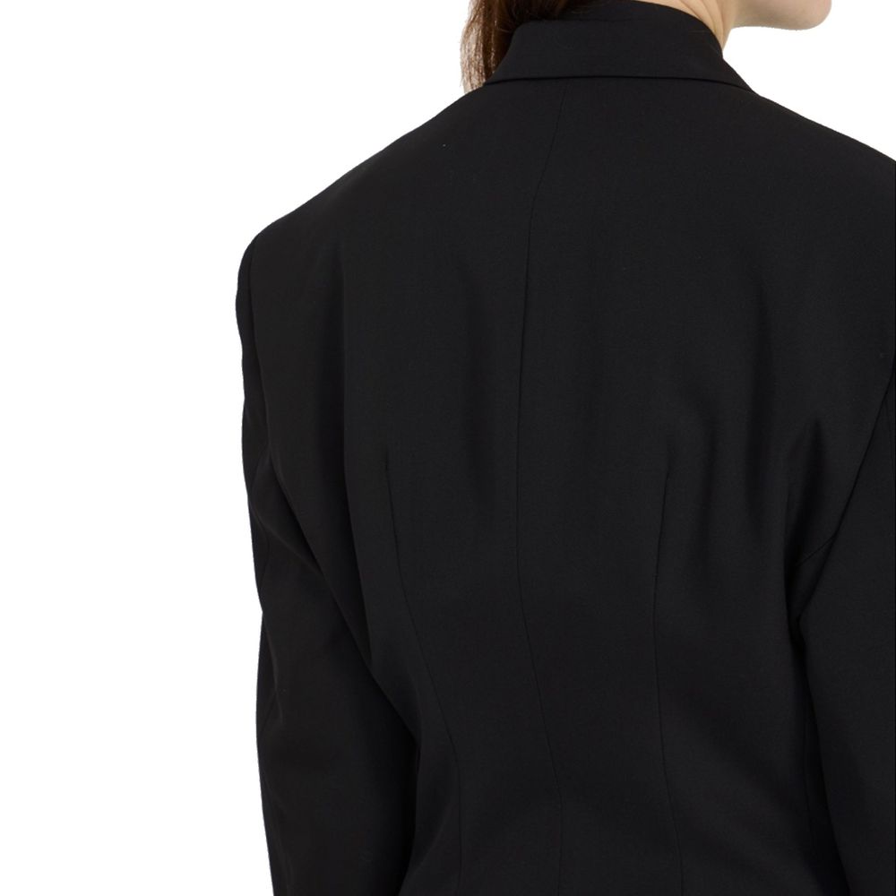 Veste en laine noire Balenciaga, élégante et ajustée, montrée sur un mannequin avec détails de couture visibles.