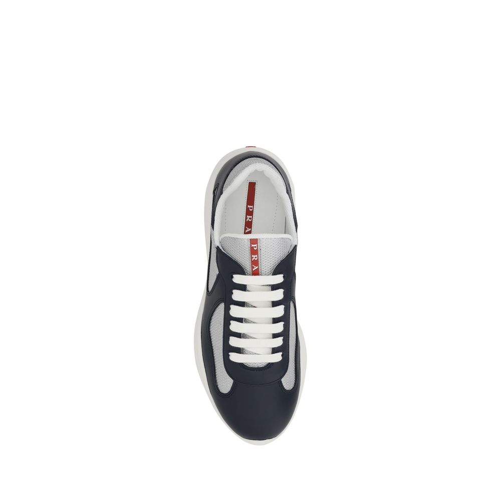 Prada blaue Sportschuhe aus Polyamid