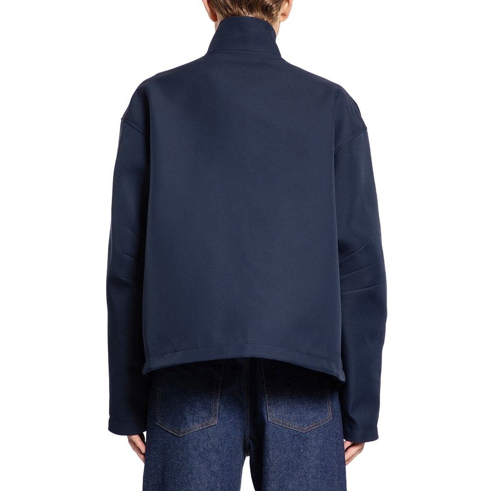 Veste longue Gucci en marabout bleu, style élégant et chaud, avec détails sophistiqués, vue de face.