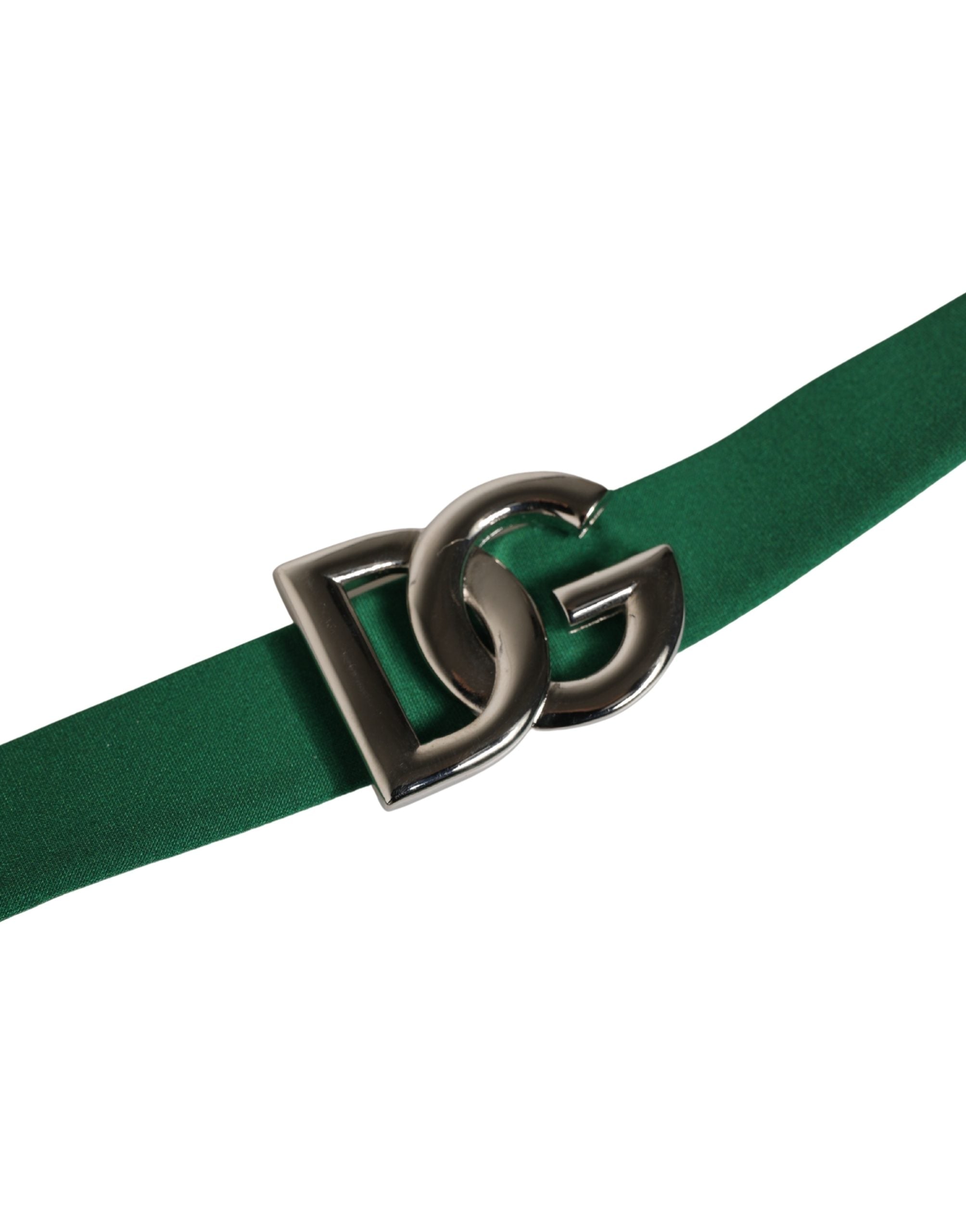 Culotte Dolce & Gabbana en nylon vert avec plaque logo, sous-vêtements féminins élégants et confortables.
