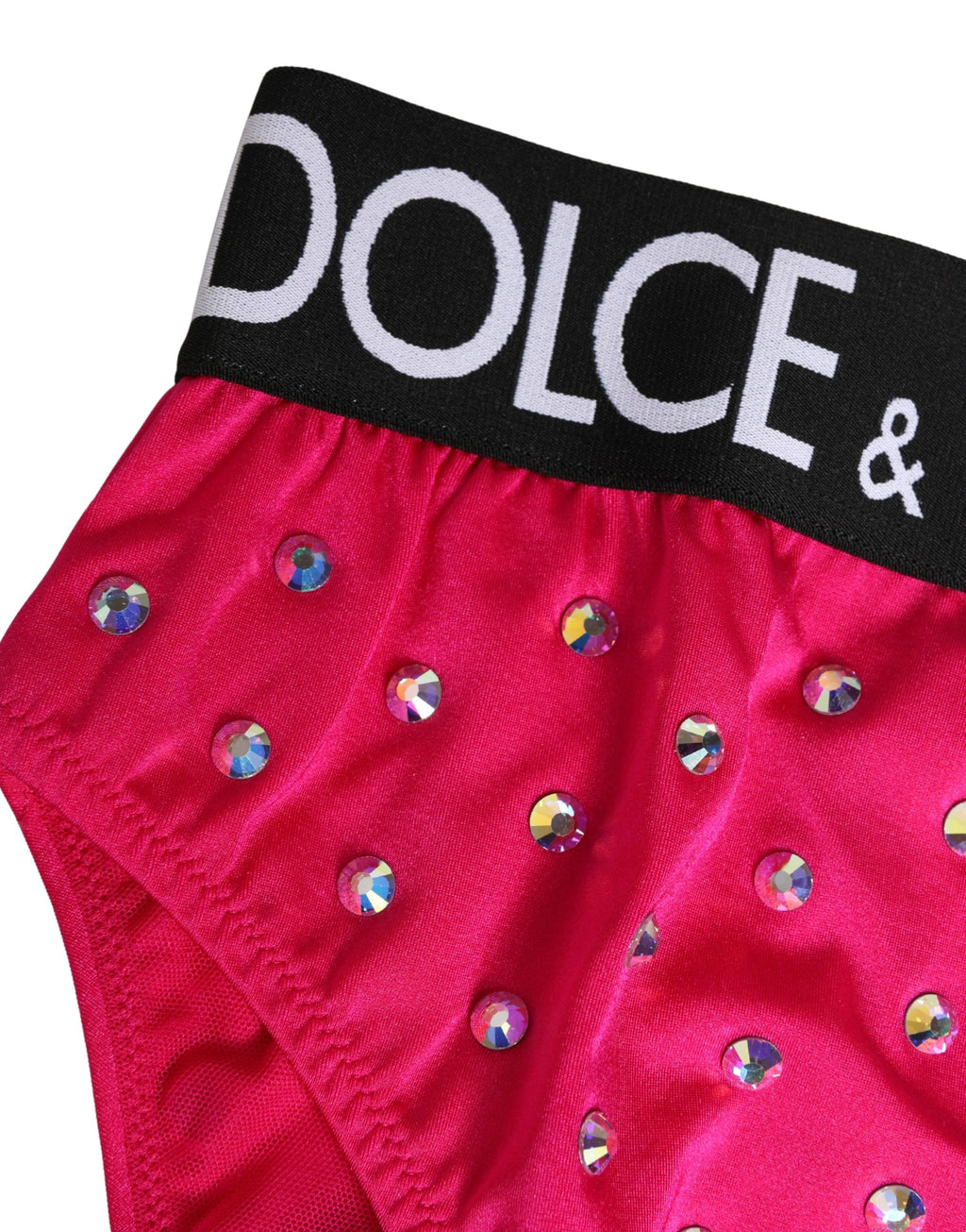 Culotte haute rose Dolce & Gabbana en satin avec cristaux, vue de face, sous-vêtements féminins élégants.