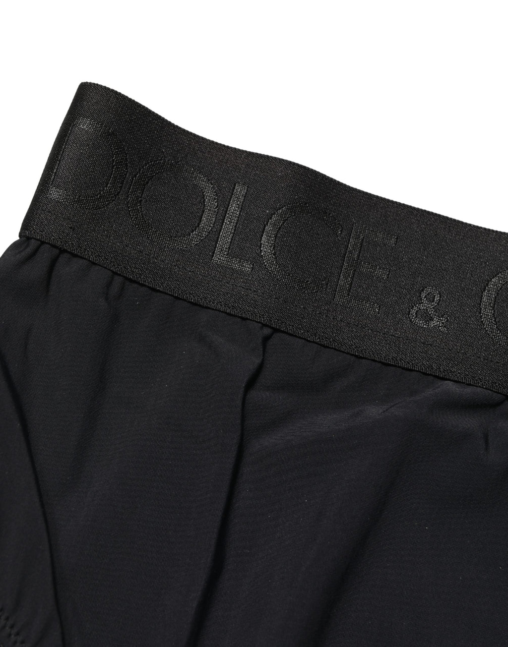 Culotte haute Dolce & Gabbana, ceinture logo noire, sous-vêtements femme confortables et élégants, détails en tissu stretch noir.