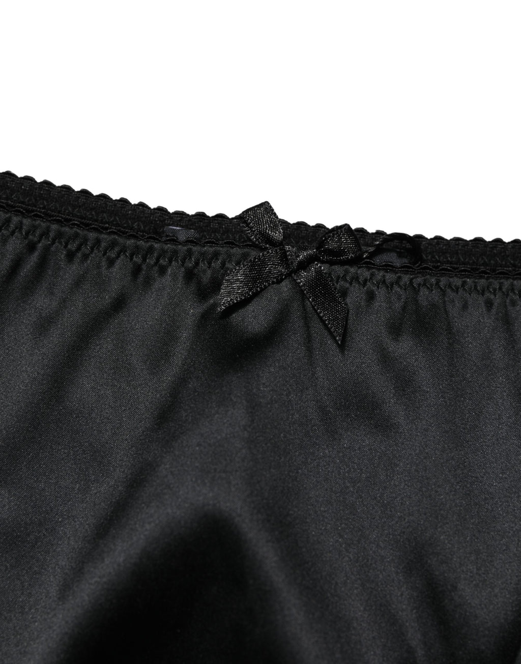 Culotte noire en soie stretch de taille mi-haute de la marque Dolce & Gabbana, lingerie élégante et confortable.