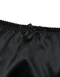 Culotte noire en soie stretch de taille mi-haute de la marque Dolce & Gabbana, lingerie élégante et confortable.