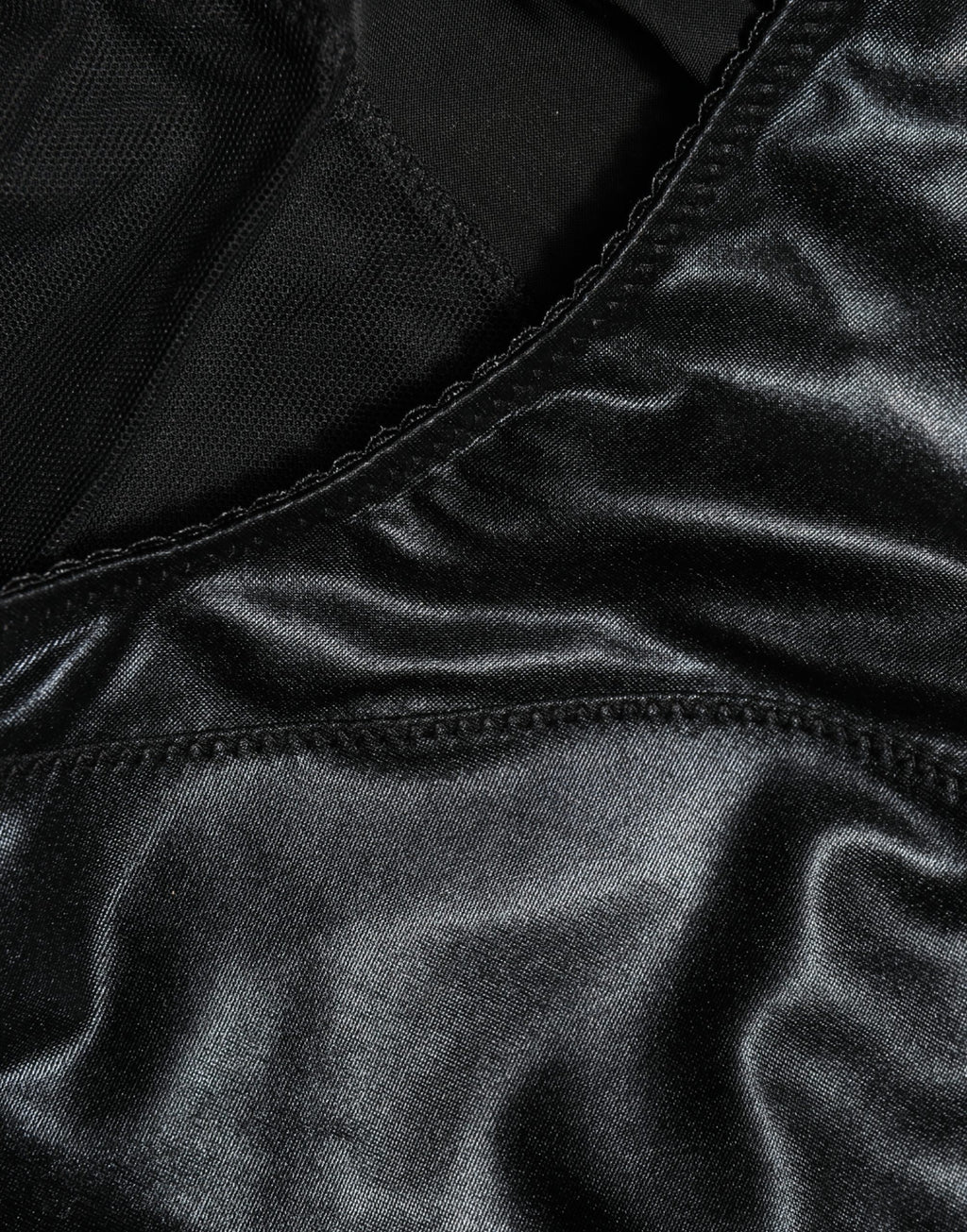 Culotte haute en soie mélangée noire de Dolce & Gabbana, sous-vêtements féminins élégants et confortables.
