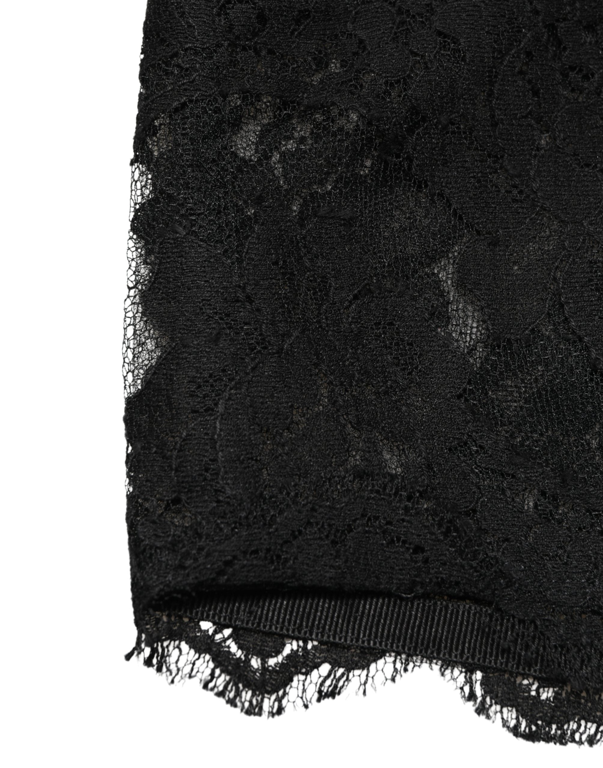 Soutien-gorge bandeau en dentelle noire de Dolce & Gabbana, sous-vêtements élégants et ajustés, vue de face.