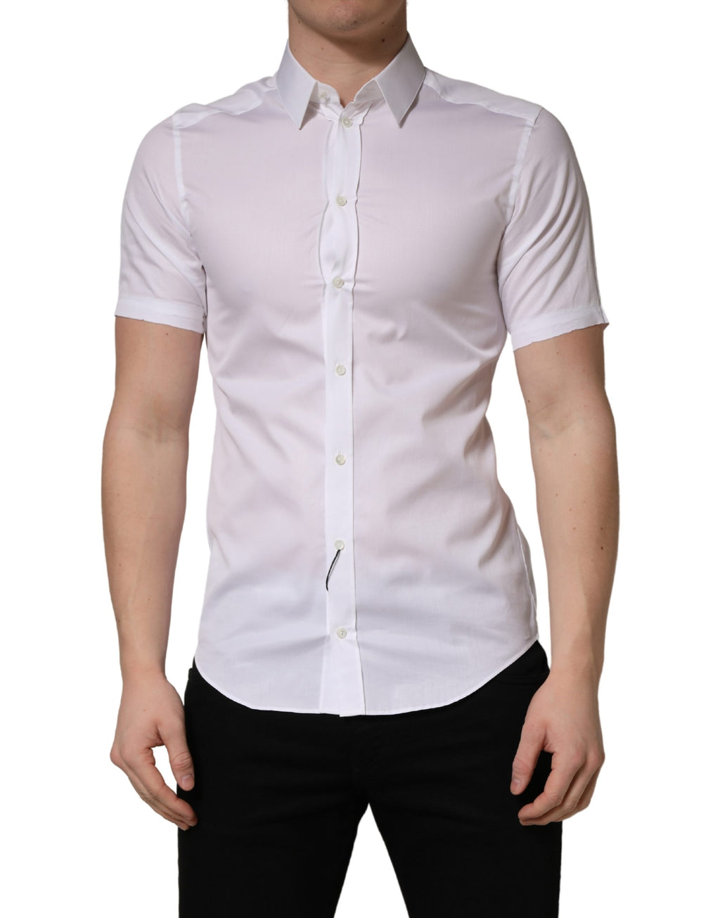 Chemise blanche en coton à manches courtes de Dolce & Gabbana, boutonnière élégante, tissu léger et style sophistiqué.