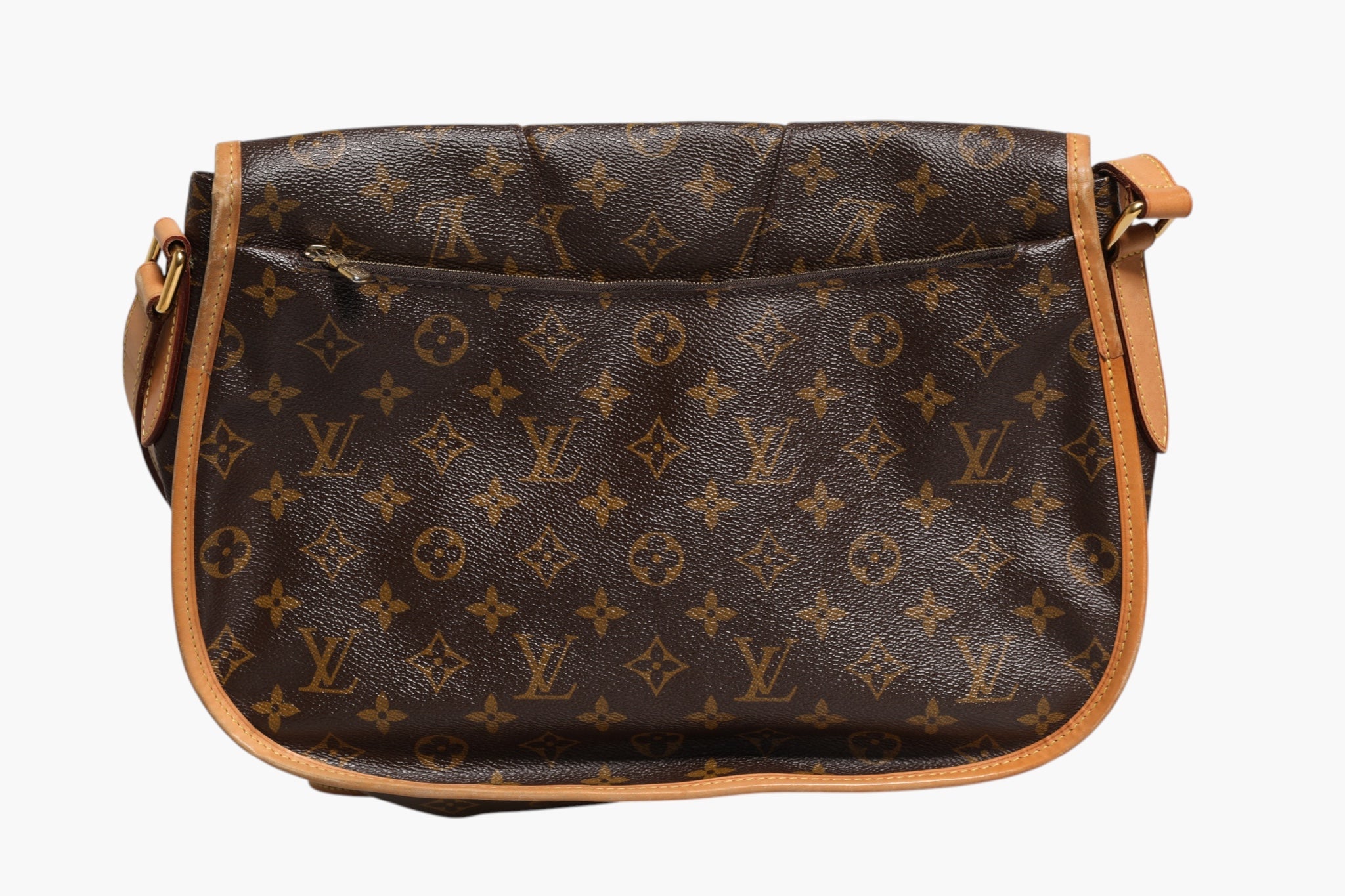 Sac Louis Vuitton Monogram Canvas Menilmontant MM avec bandoulière en cuir et détails emblématiques Louis Vuitton.