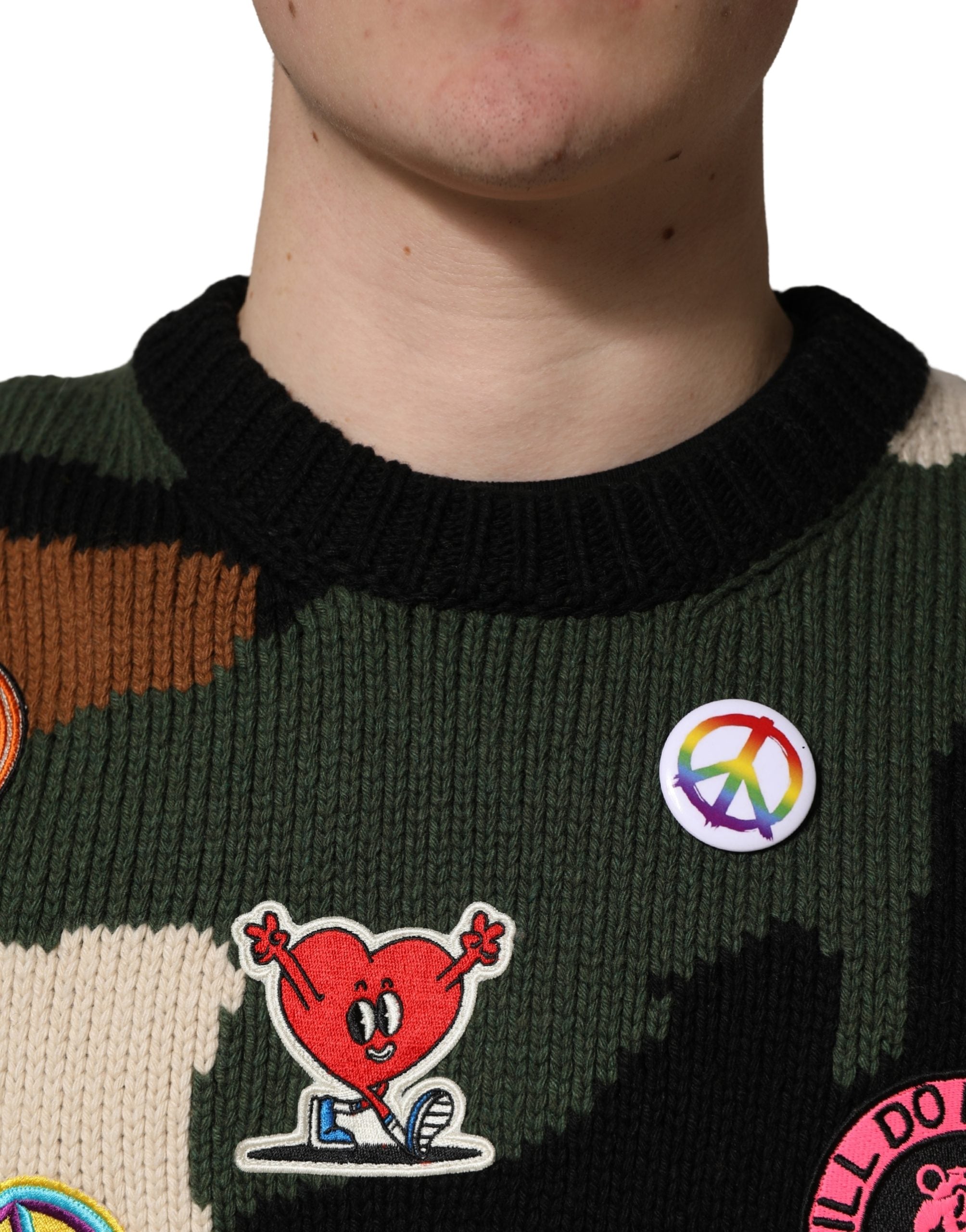 Pull à manches longues Dolce & Gabbana en maille multicolore à motif camouflage intarsia, style élégant et moderne.