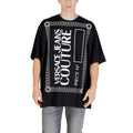 T-shirt en coton noir de la marque Versace Jeans, coupe classique avec logo visible sur la poitrine.