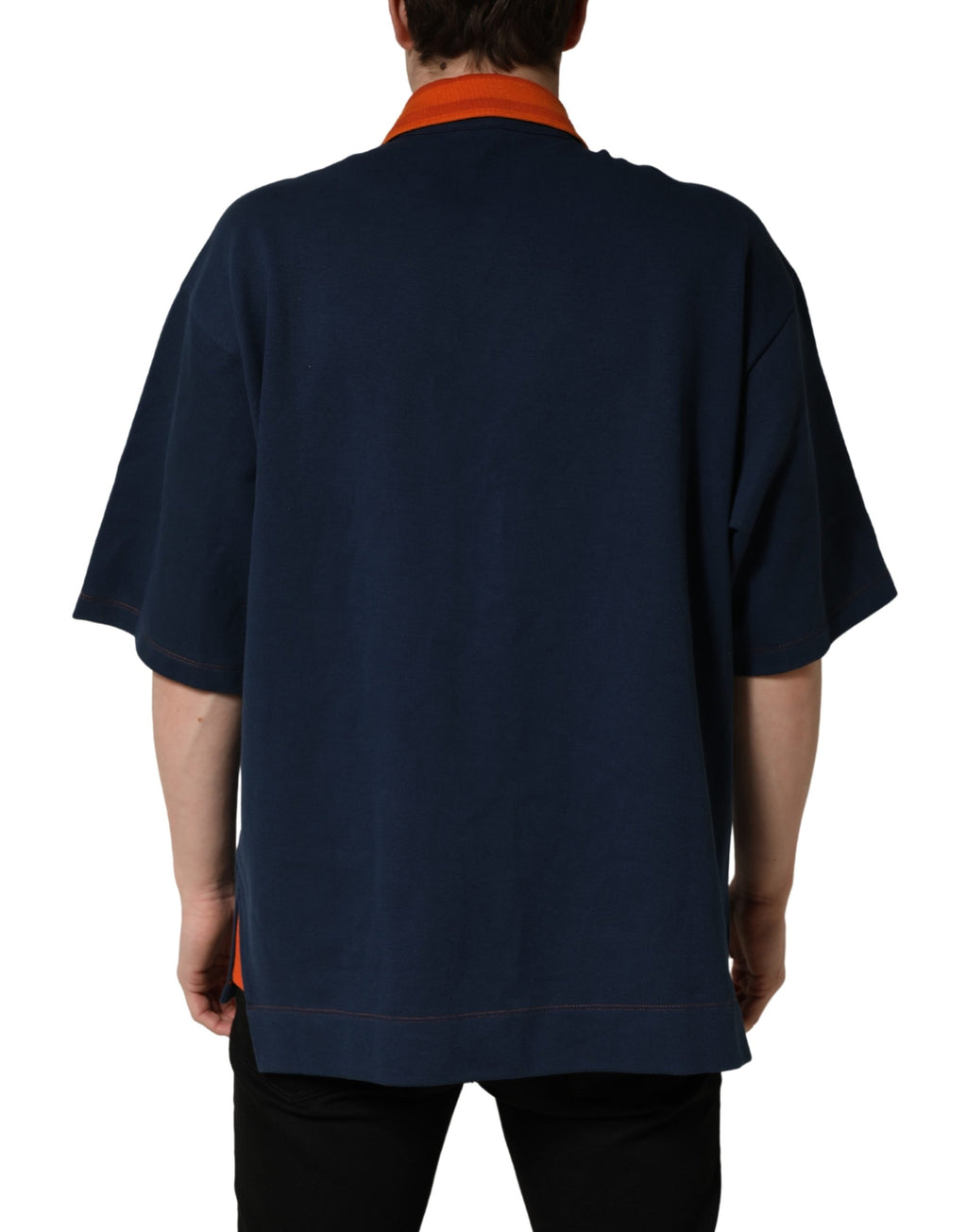 Polo pour homme Dolce & Gabbana en coton bleu marine avec logo, manches courtes, design élégant et classique.