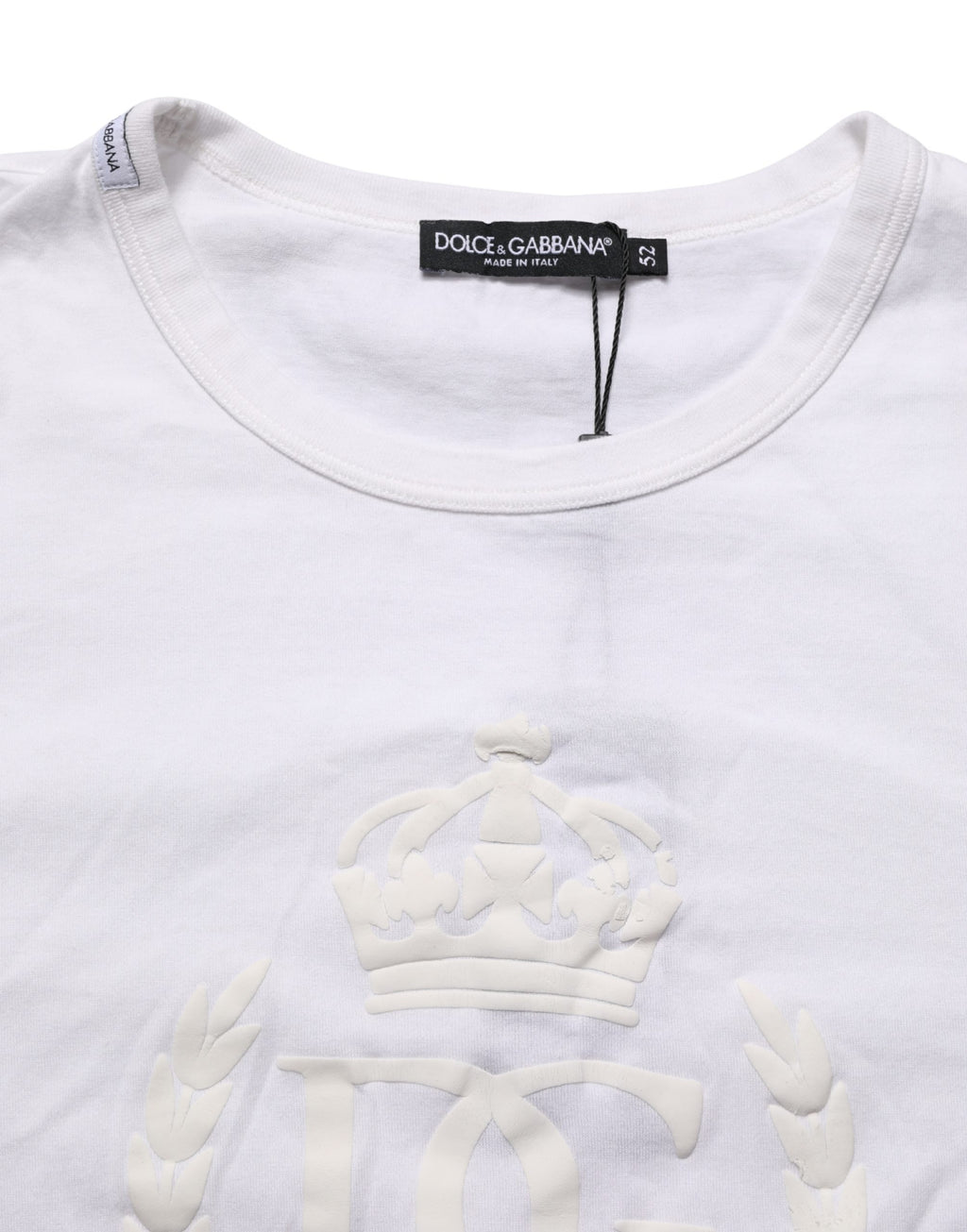 T-shirt blanc en coton Dolce & Gabbana avec logo DG embossé et couronne, pour homme, vue de face.