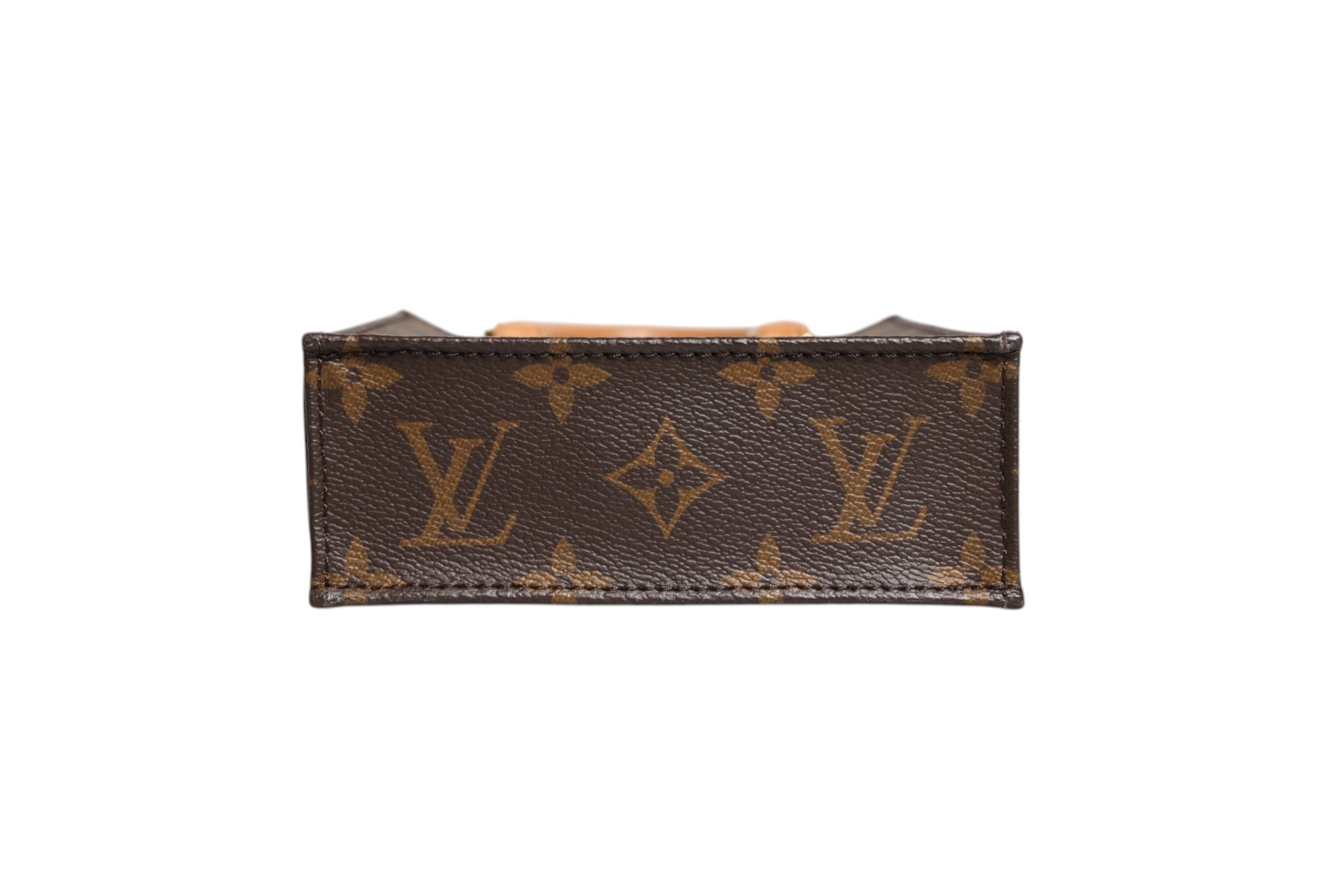 Sac Louis Vuitton Monogram Canvas Petit Sac Plat avec bandoulière en cuir, vue de face, style élégant et compact.