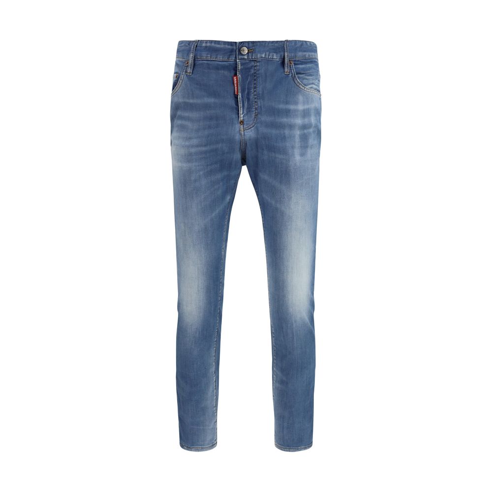 Jean en denim en coton bleu de la marque Dsquared², coupe classique avec détails de couture visibles.