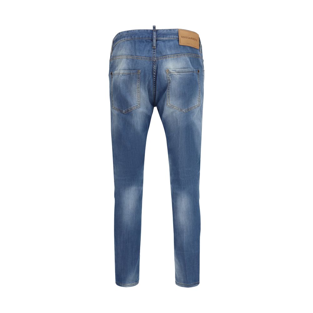 Jeans en denim en coton bleu Dsquared², style décontracté avec coupe classique, visible sur l’image.