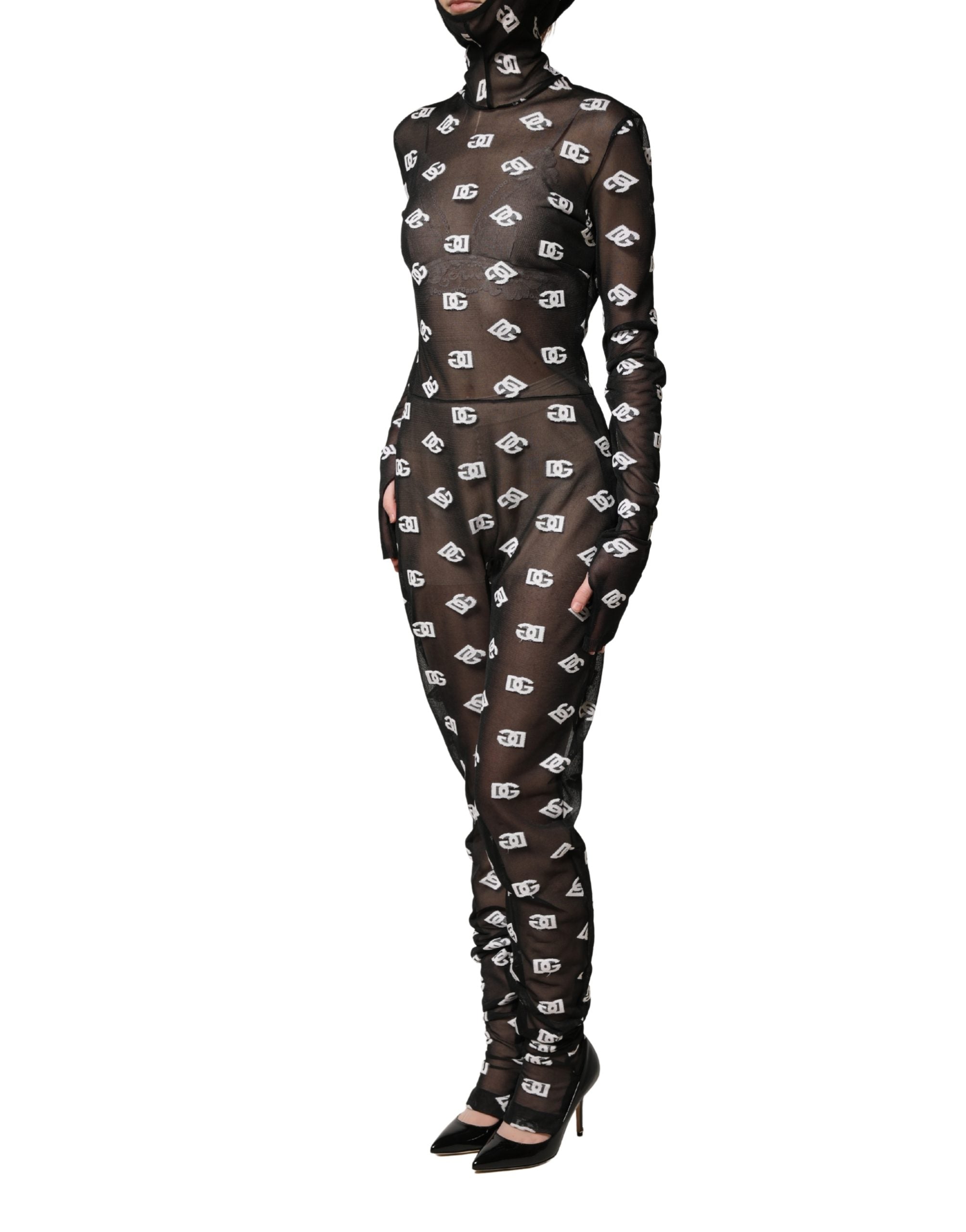 Combinaison à capuche Dolce & Gabbana noir et blanc avec logo imprimé, vêtement chic et décontracté pour femmes.