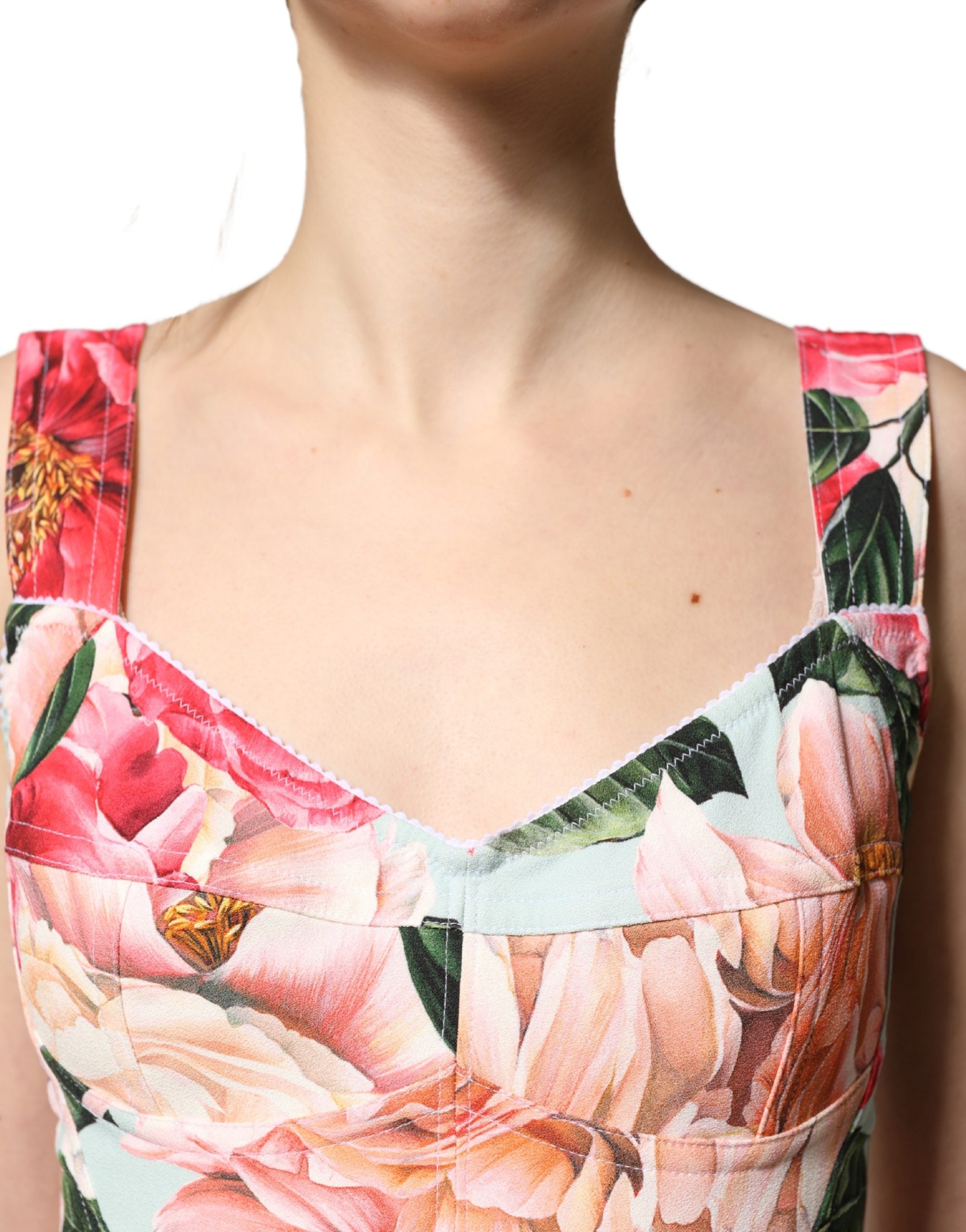 Robe fourreau Dolce & Gabbana en viscose à imprimé floral multicolore, élégante et féminine.