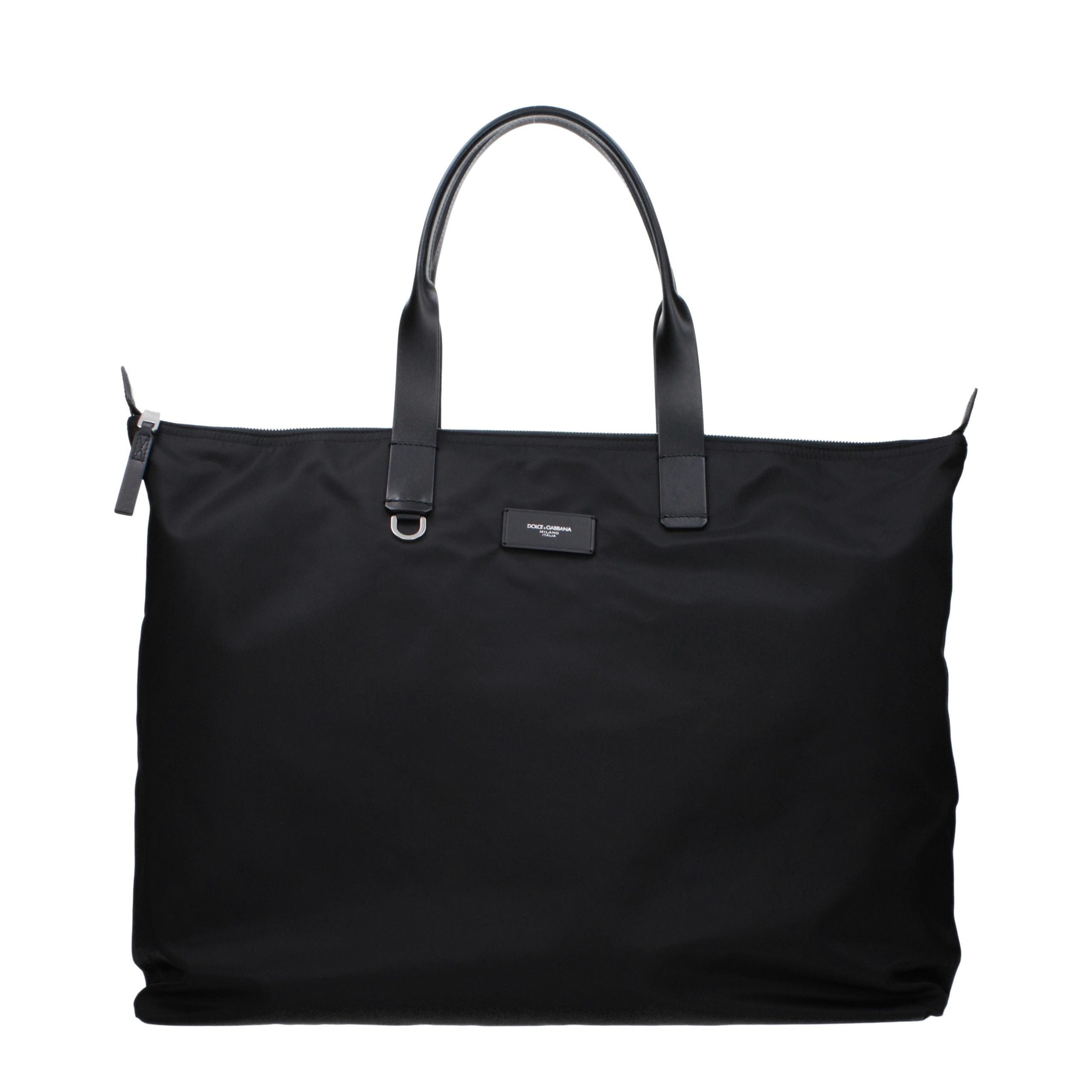 Sac à bandoulière noir en nylon de Dolce & Gabbana, avec détails élégants et design moderne.
