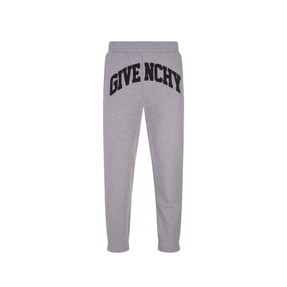 Pantalons de jogging gris Givenchy en coton, vêtements de sport confortables pour homme ou femme, visibles sur l’image.