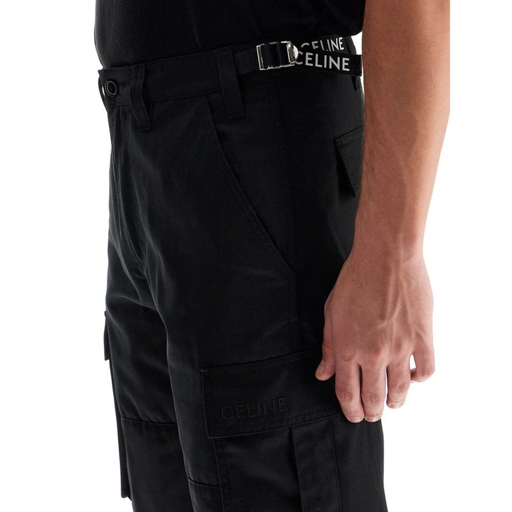 Pantalon cargo noir en coton de la marque Celine, coupe décontractée et détails pratiques, visible en gros plan.