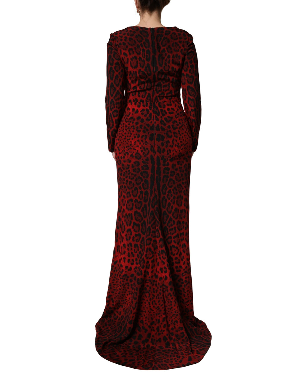 Robe Dolce & Gabbana rouge à motif léopard, coupe cintrée, manches longues, longueur longue, élégante et tendance.