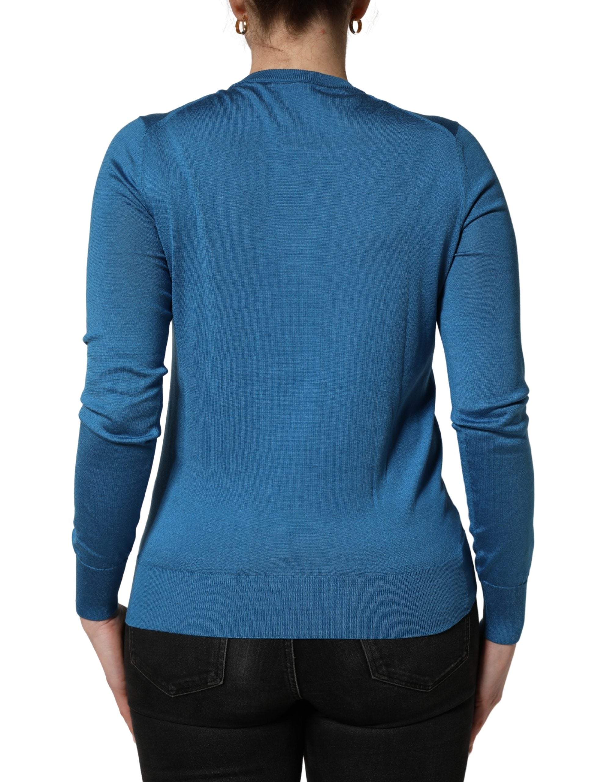 Pull en soie bleue Dolce & Gabbana à sequins, col rond, pull-over élégant en tissu brillant.