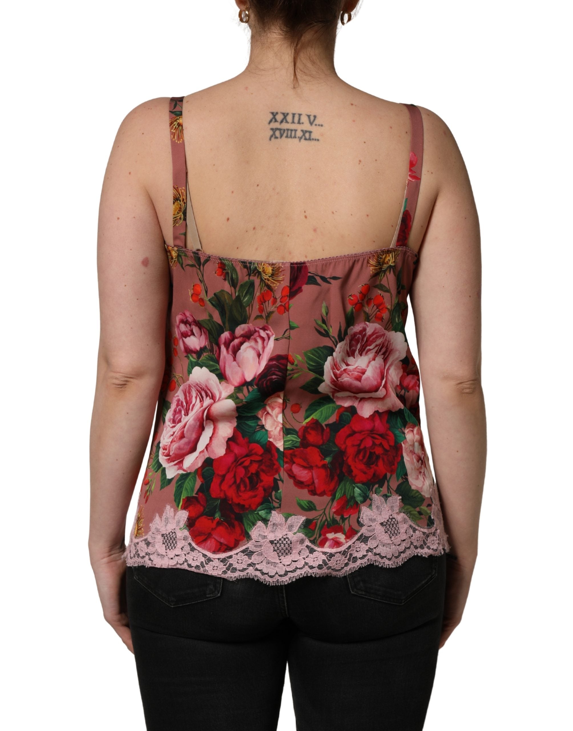 Débardeur en satin avec dentelle, imprimé rose brun, de la marque Dolce & Gabbana, visible avec détails floraux et ajustement élégant.