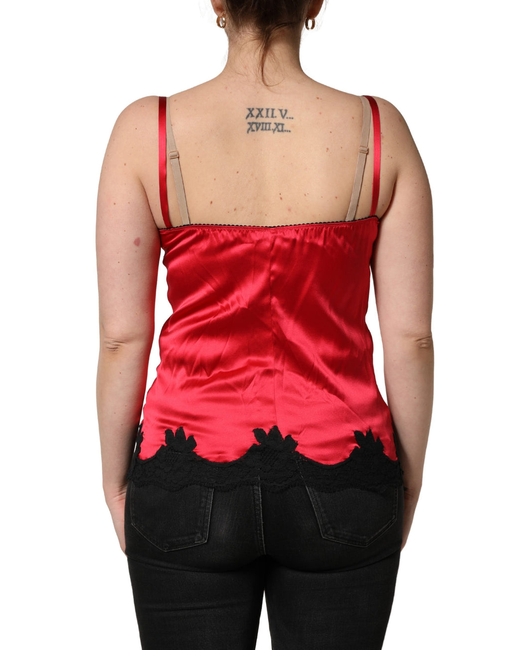 Camisole sans manches Dolce & Gabbana en soie rouge avec bordure en dentelle, élégant haut de tank top en tissu luxueux.