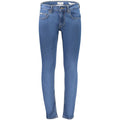 Jean homme Guess Jeans en coton bleu, style classique, avec coupe droite et détails tendance, visible sur l'image.