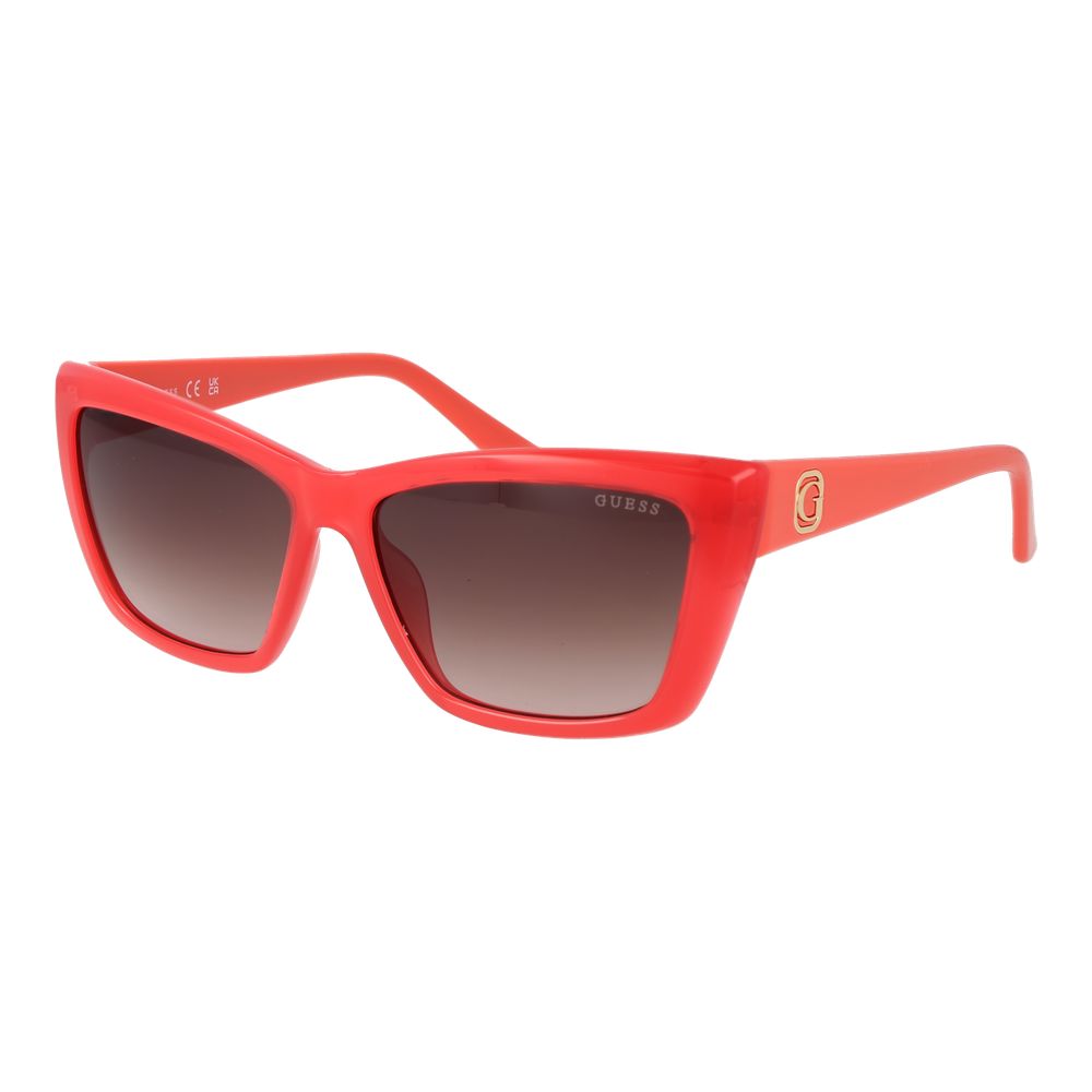Lunettes de soleil en plastique rose de Guess, avec monture élégante et design moderne, vue de face.